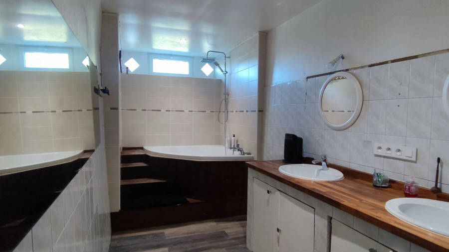 à vendre Maison et dépendances Sautel