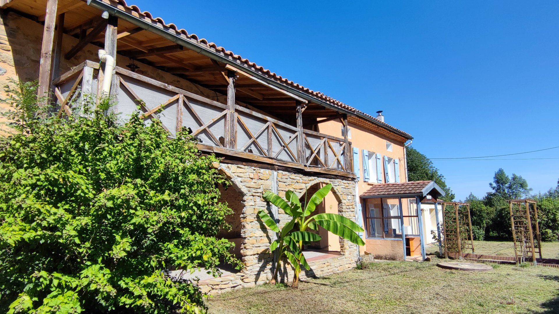 à vendre Maison et dépendances Sautel