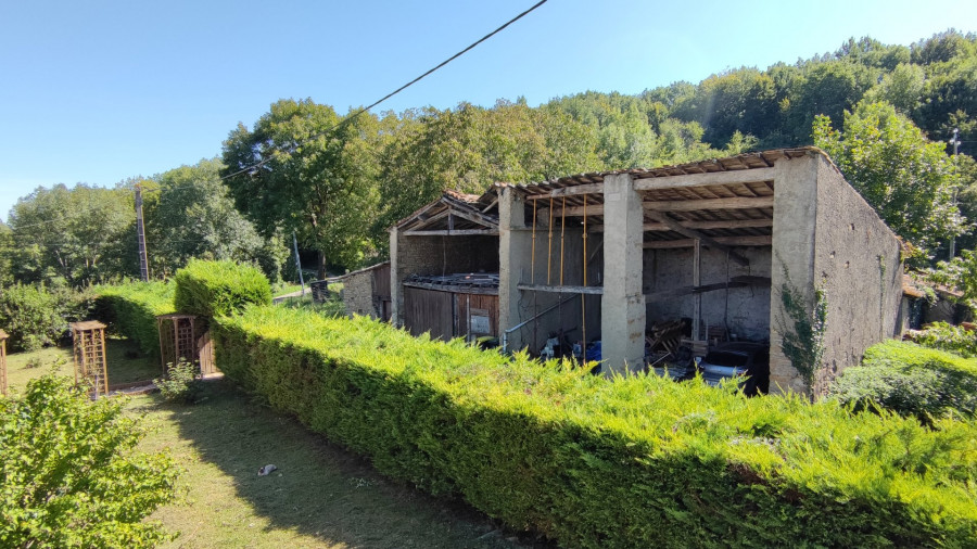 à vendre Maison et dépendances Sautel