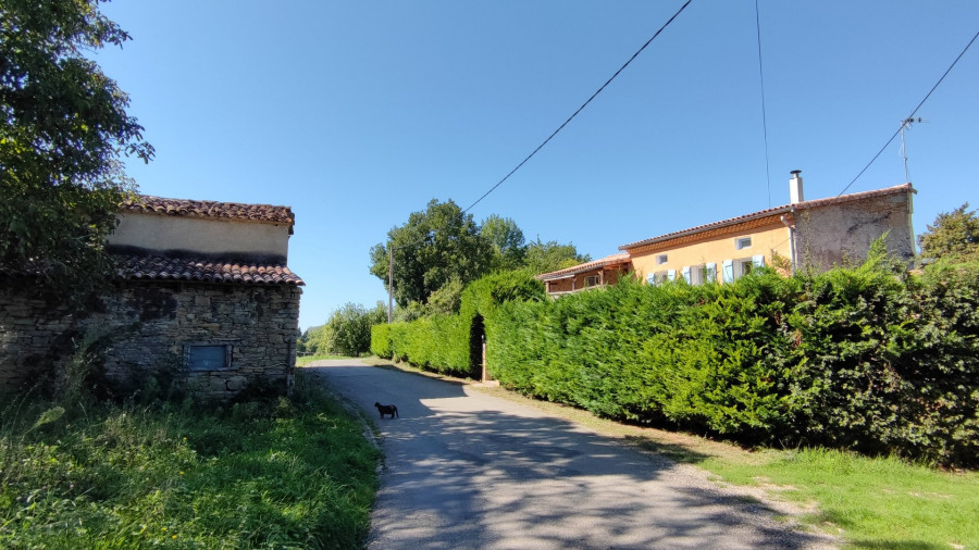 à vendre Maison et dépendances Sautel