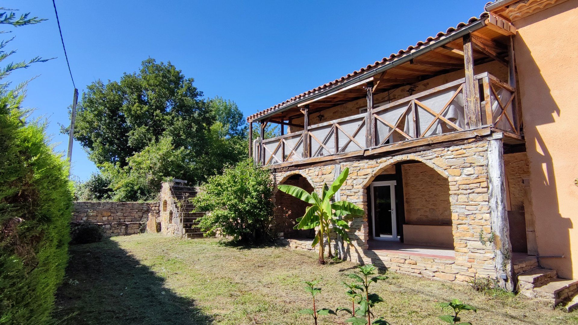 à vendre Maison et dépendances Sautel