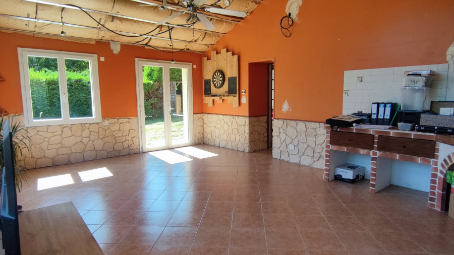 à vendre Maison et dépendances Sautel