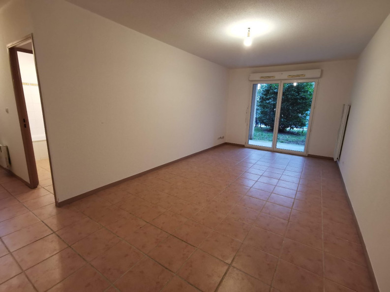 location Appartement en résidence Carcassonne - Photo 3