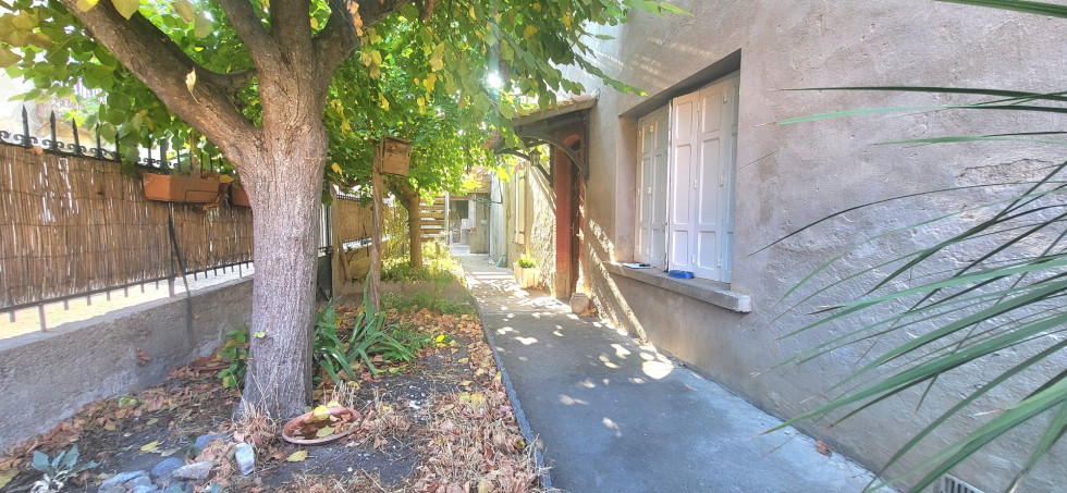 vente Maison de village Verzeille - Photo 2