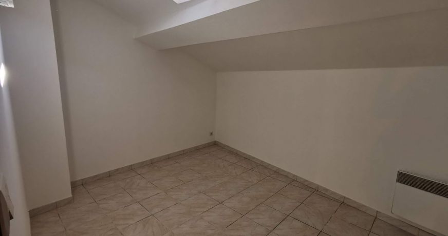 vente Maison de village Puicheric