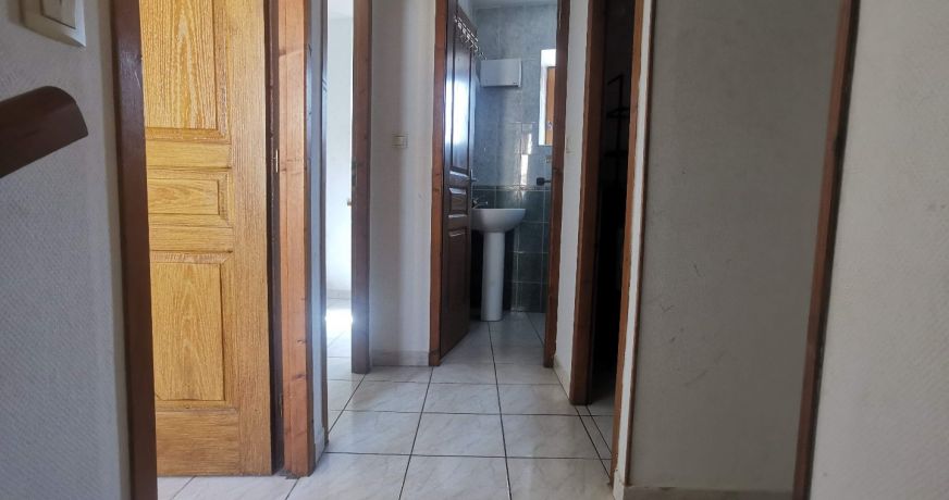 vente Maison de village Puicheric