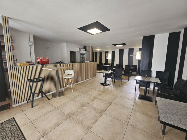 vente Immeuble mixte Trebes - Photo 2
