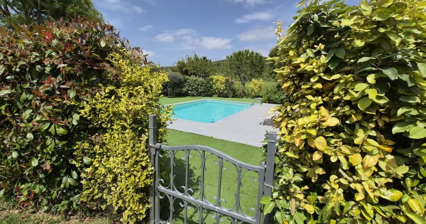 vente Ensemble immobilier Montclar
