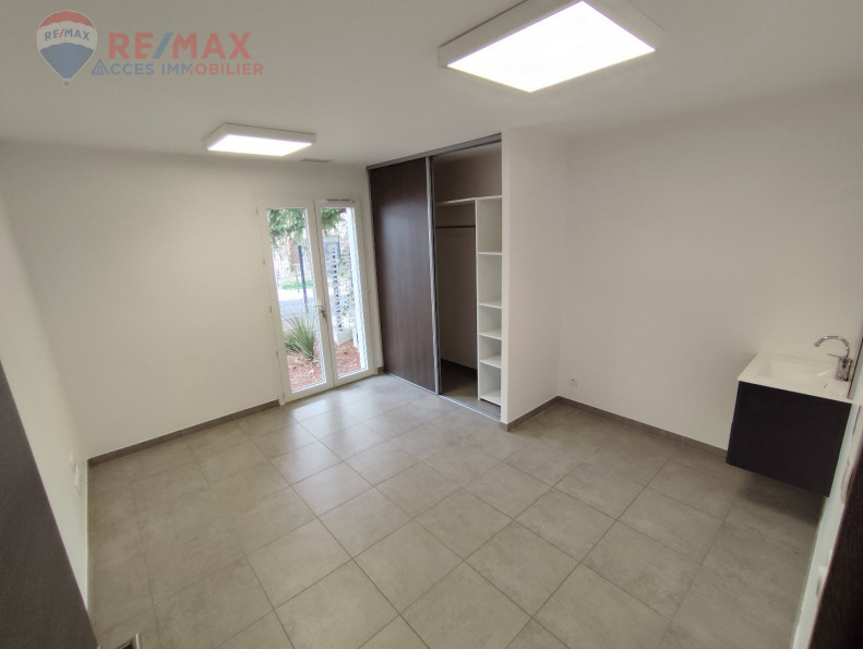 location Ateliers et bureaux Marseillette - Photo 3
