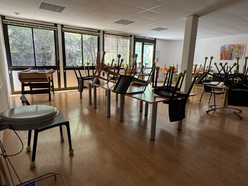 location Ateliers et bureaux Narbonne - Photo 5