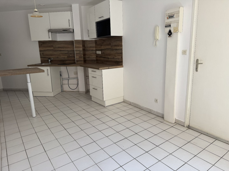 location Appartement Narbonne - Photo 2