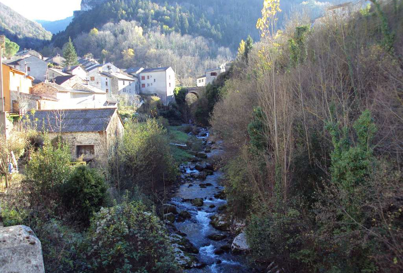 sale Maison Sainte Colombe Sur Guette - Photo 1