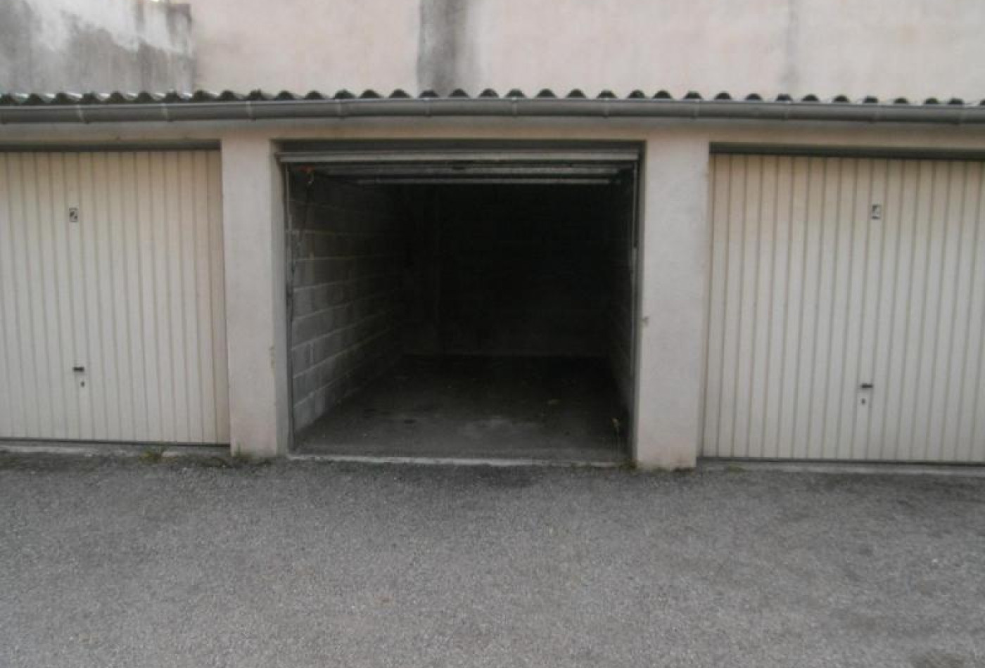 location Parking intérieur Millau - Photo 1