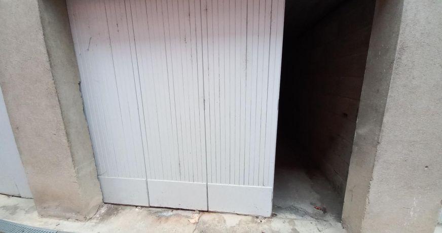 location Parking intérieur Millau