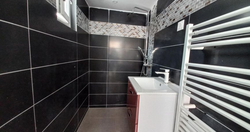 location Appartement Aguessac