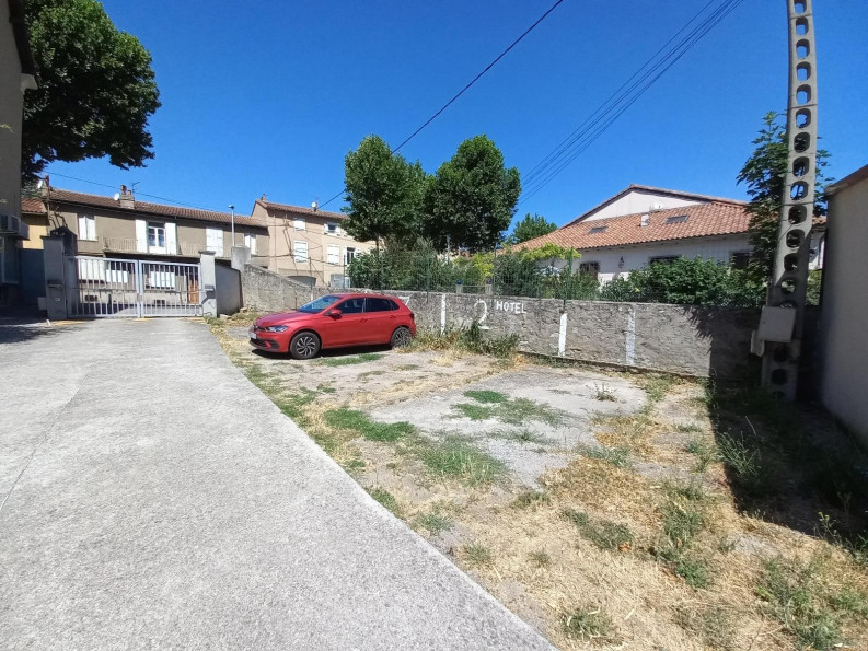 location Parking intérieur Millau - Photo 2