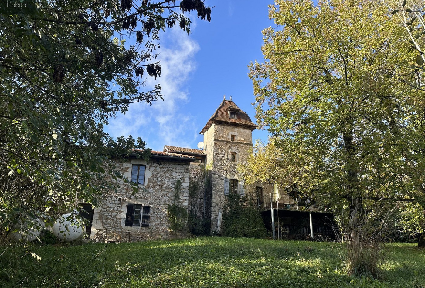 vente Maison de caractère Saint Santin De Maurs - Photo 1