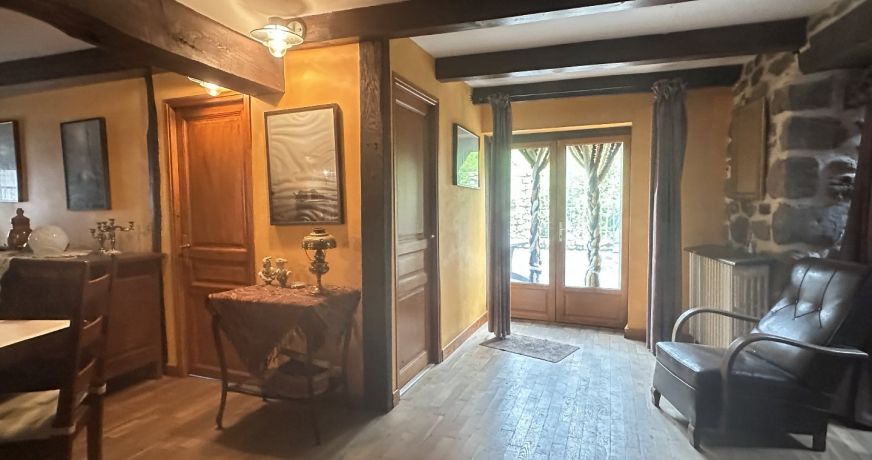 vente Maison Mezilhac