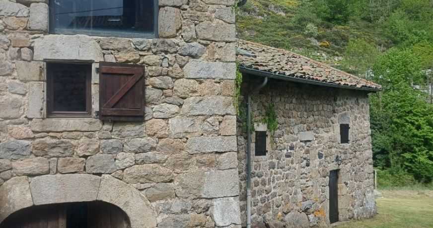 vente Maison Mezilhac