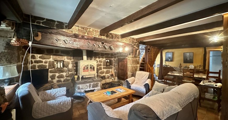 vente Maison Mezilhac