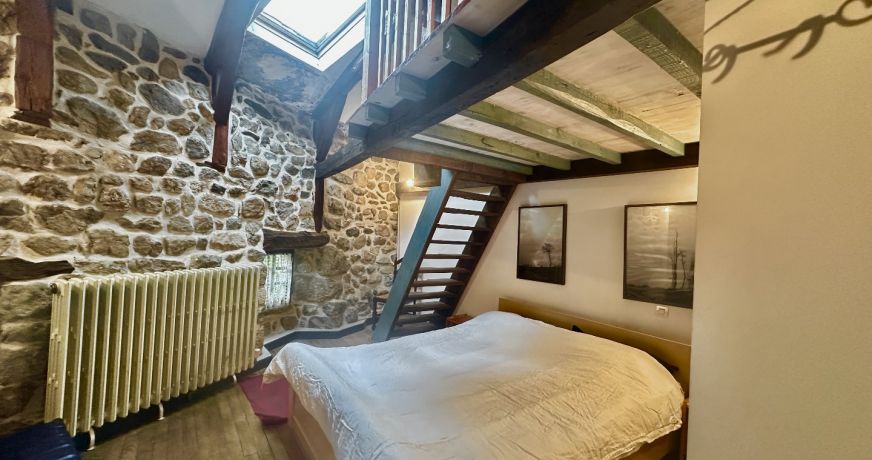 vente Maison Mezilhac