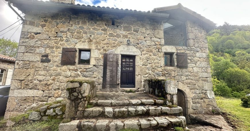vente Maison Mezilhac