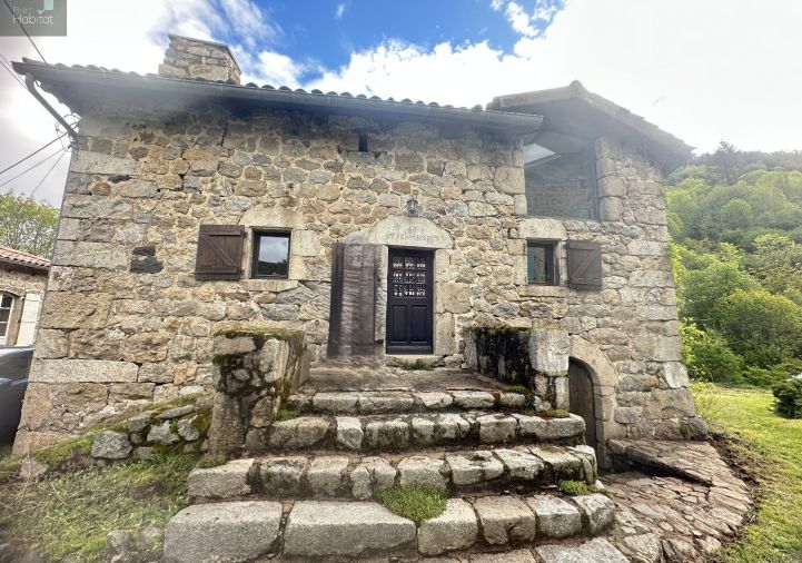 vente Maison Mezilhac