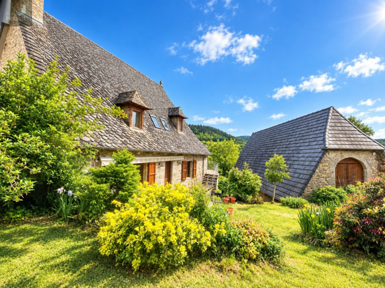 vente Maison Junhac - Photo 1