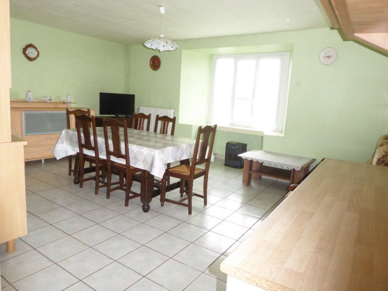 vente Corps de ferme Salmiech - Photo 2