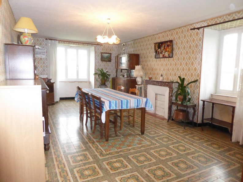 vente Corps de ferme Salmiech - Photo 4