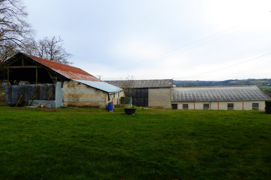 vente Corps de ferme Salmiech - Photo 20