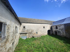 sale Corps de ferme Castanet