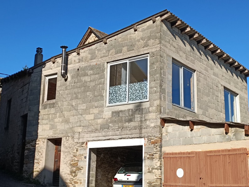 vente Loft/atelier/surface Salmiech - Photo 1