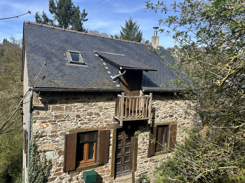 sale Maison en pierre La Selve - Photo 15