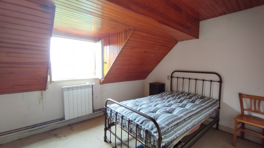 sale Maison à rénover Villecomtal - Photo 8