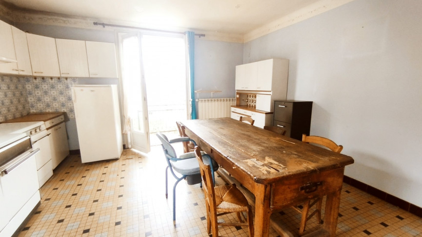 sale Maison à rénover Villecomtal - Photo 3