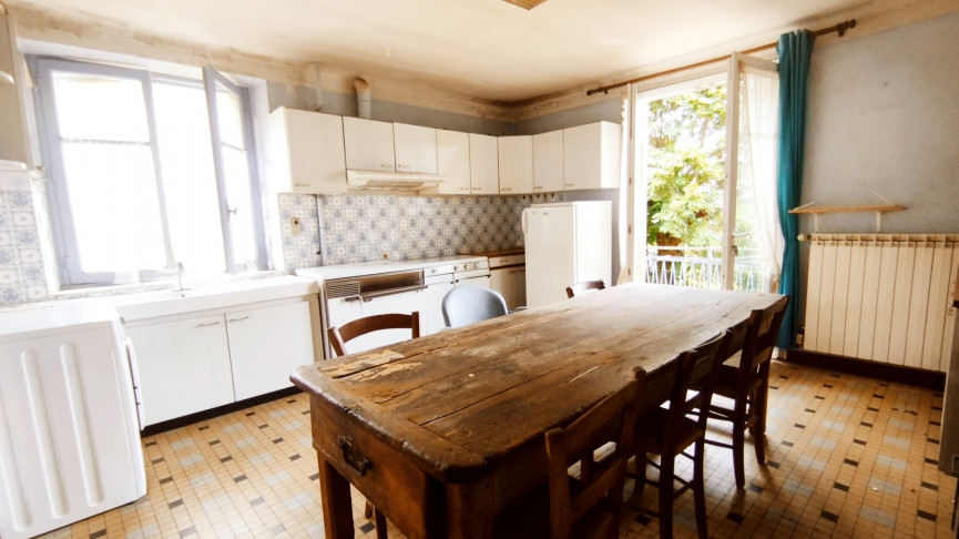 sale Maison à rénover Villecomtal - Photo 4