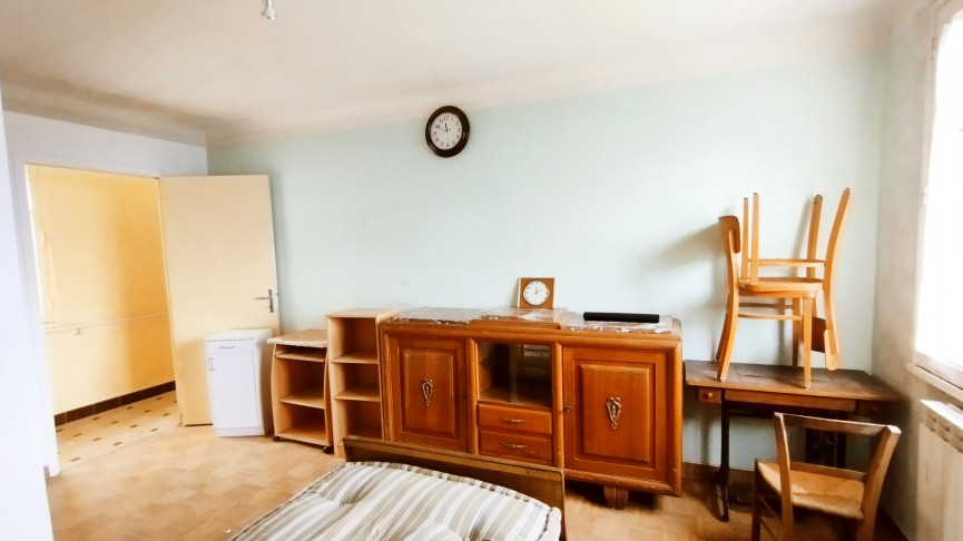 sale Maison à rénover Villecomtal - Photo 5