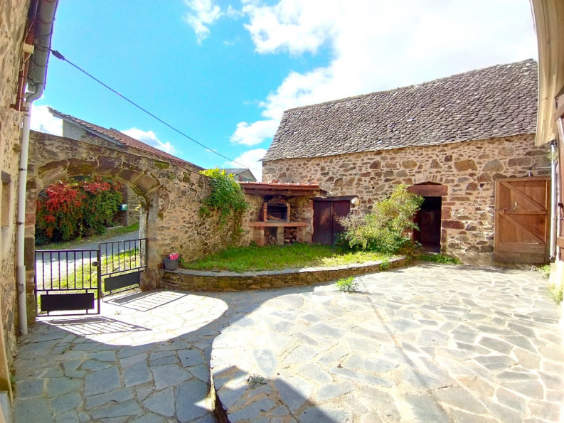 sale Corps de ferme Firmi - Photo 10