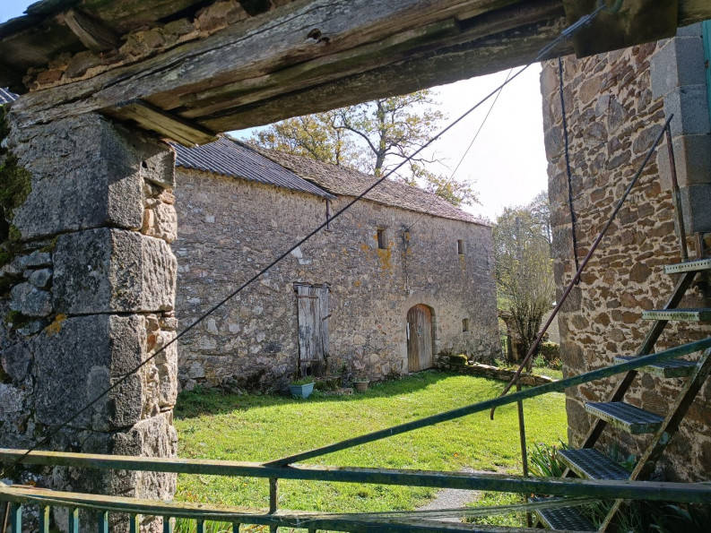 vente Corps de ferme Segur - Photo 4
