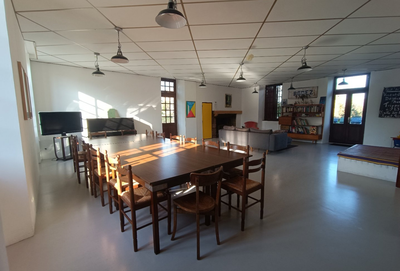 vente Immeuble commercial Salles Curan - Photo 5