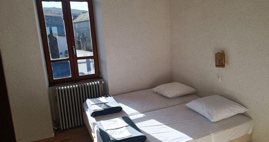 vente Immeuble commercial Salles Curan