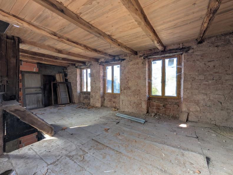 vente Maison à rénover Villecomtal - Photo 10