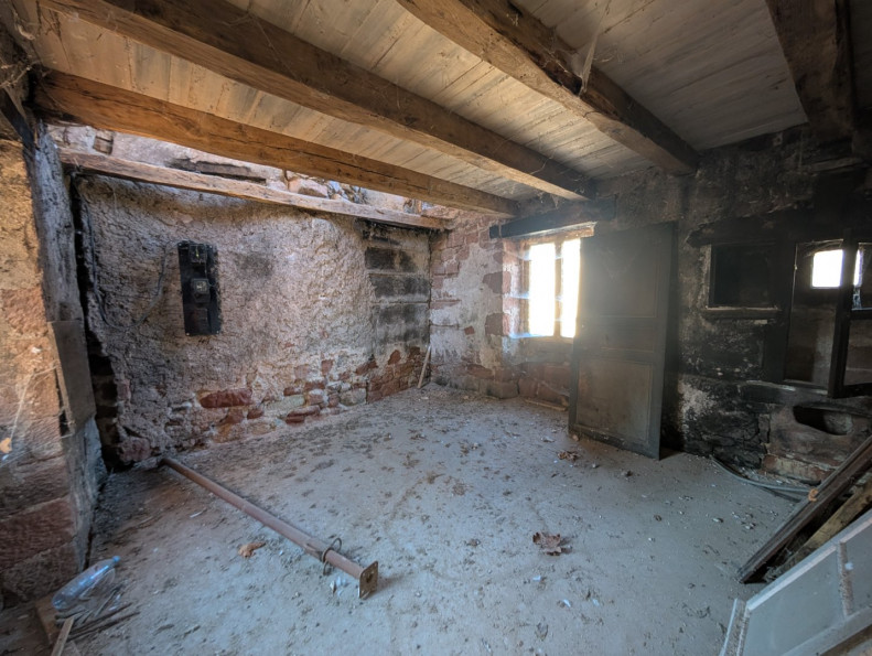 vente Maison à rénover Villecomtal - Photo 8