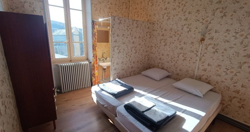 vente Maison en pierre Salles Curan