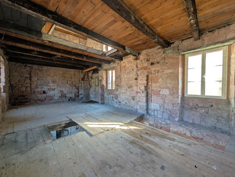 vente Maison à rénover Villecomtal - Photo 9