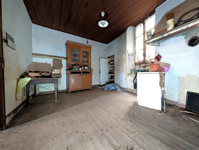 vente Maison à rénover Villecomtal - Photo 4