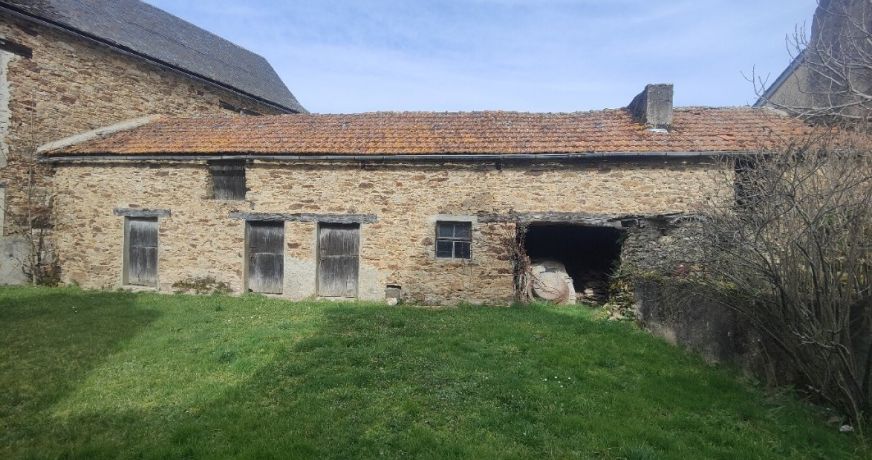 vente Corps de ferme Sauveterre-de-rouergue