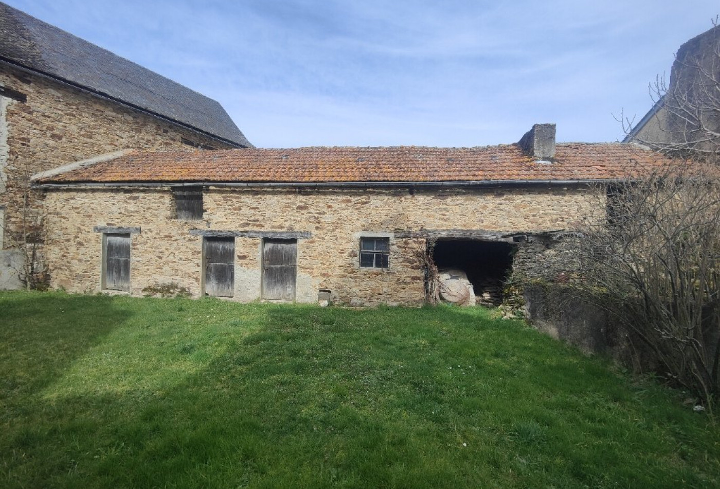 vente Corps de ferme Sauveterre-de-rouergue - Photo 4
