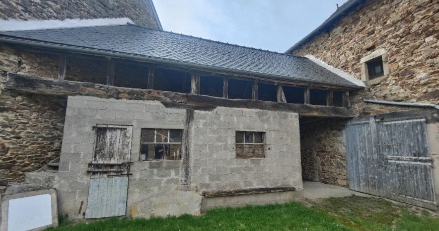 vente Corps de ferme Sauveterre-de-rouergue